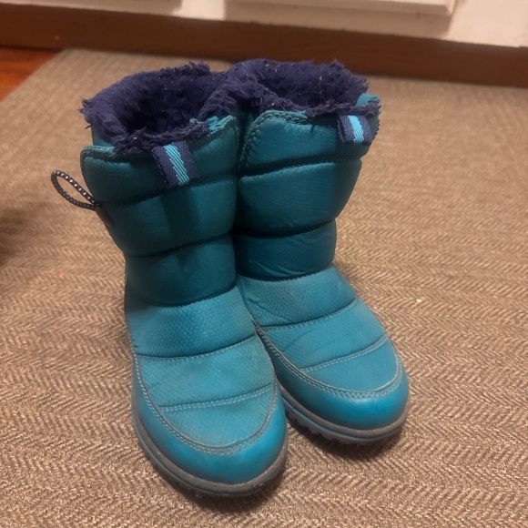 L.L. Bean Ultralight Primaloft Teal Insulated winter Boots toddler size 12 - Picture 4 of 5